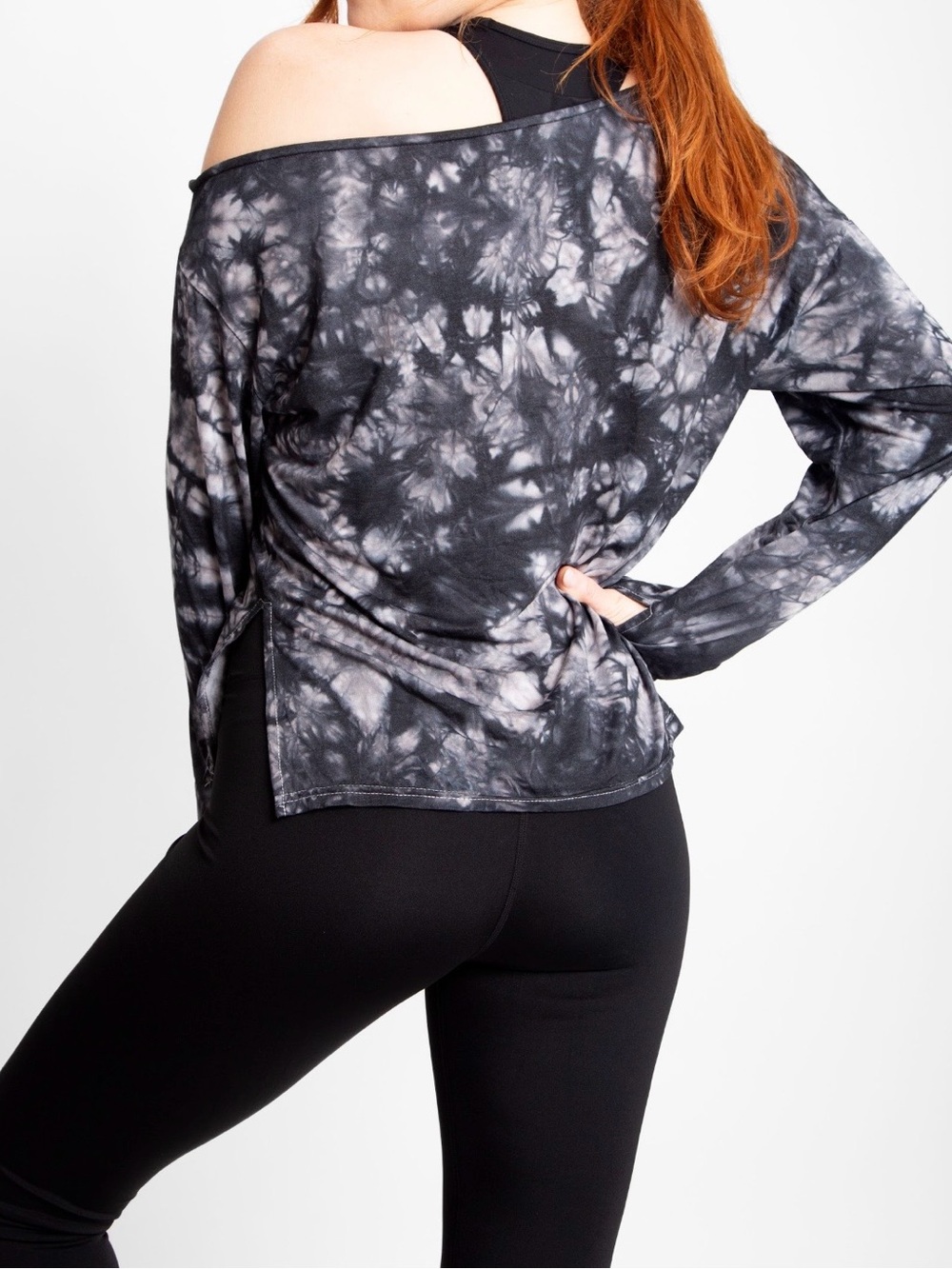 Jazmine Women’s Athletic Black Tie Dye Bateau Long Sleeve Shirt
